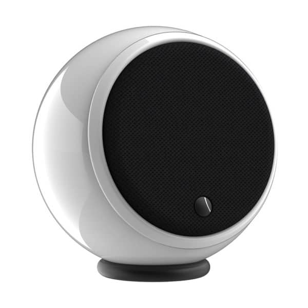 Gallo Acoustics SE speaker in gloss white