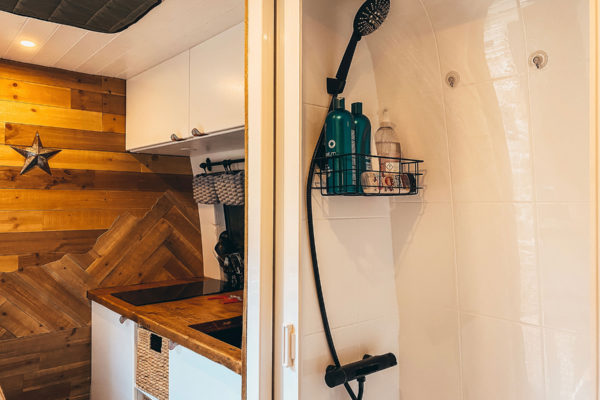 8 Easy Ways to get Hot Water in a Campervan